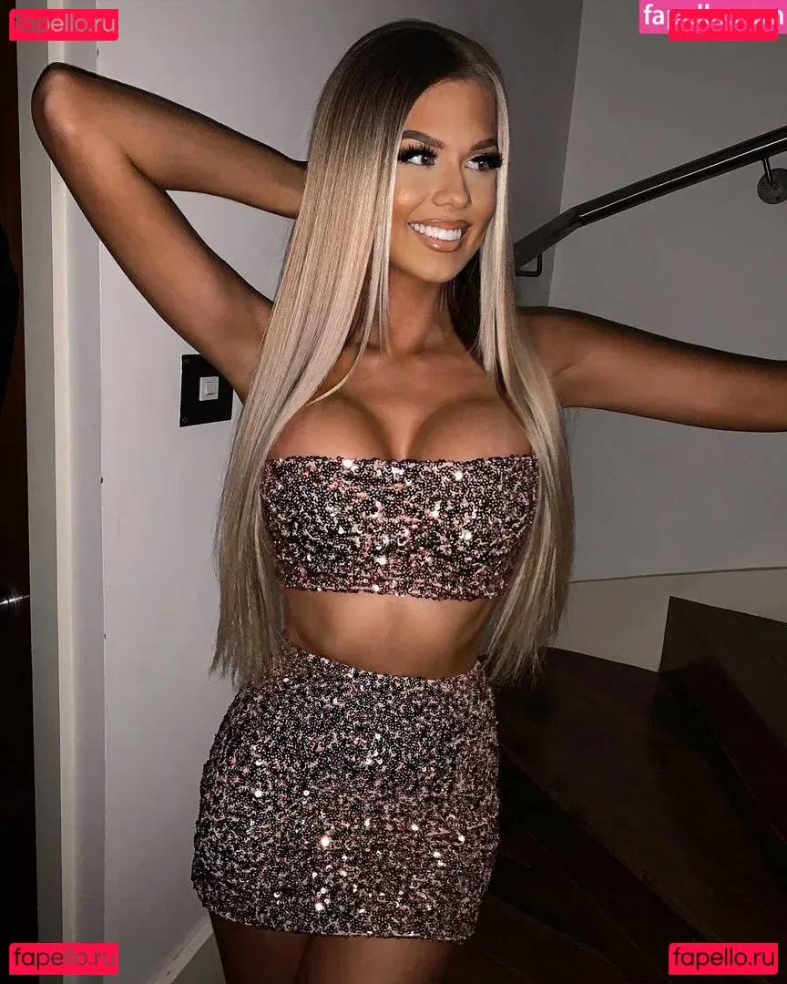 Sylvijaa Onlyfans Photo Gallery 