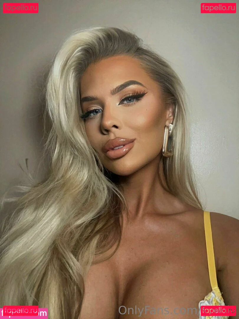 Sylvijaa Onlyfans Photo Gallery 