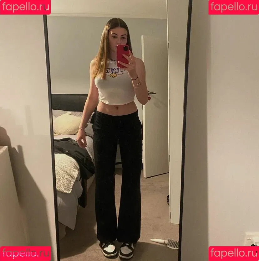 Tara Monaghan Onlyfans Photo Gallery 