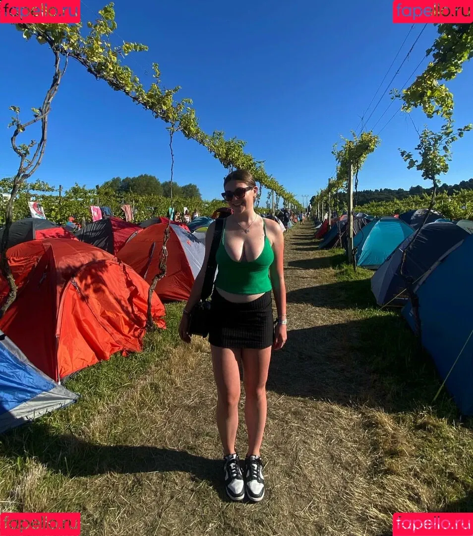 Tara Monaghan Onlyfans Photo Gallery 