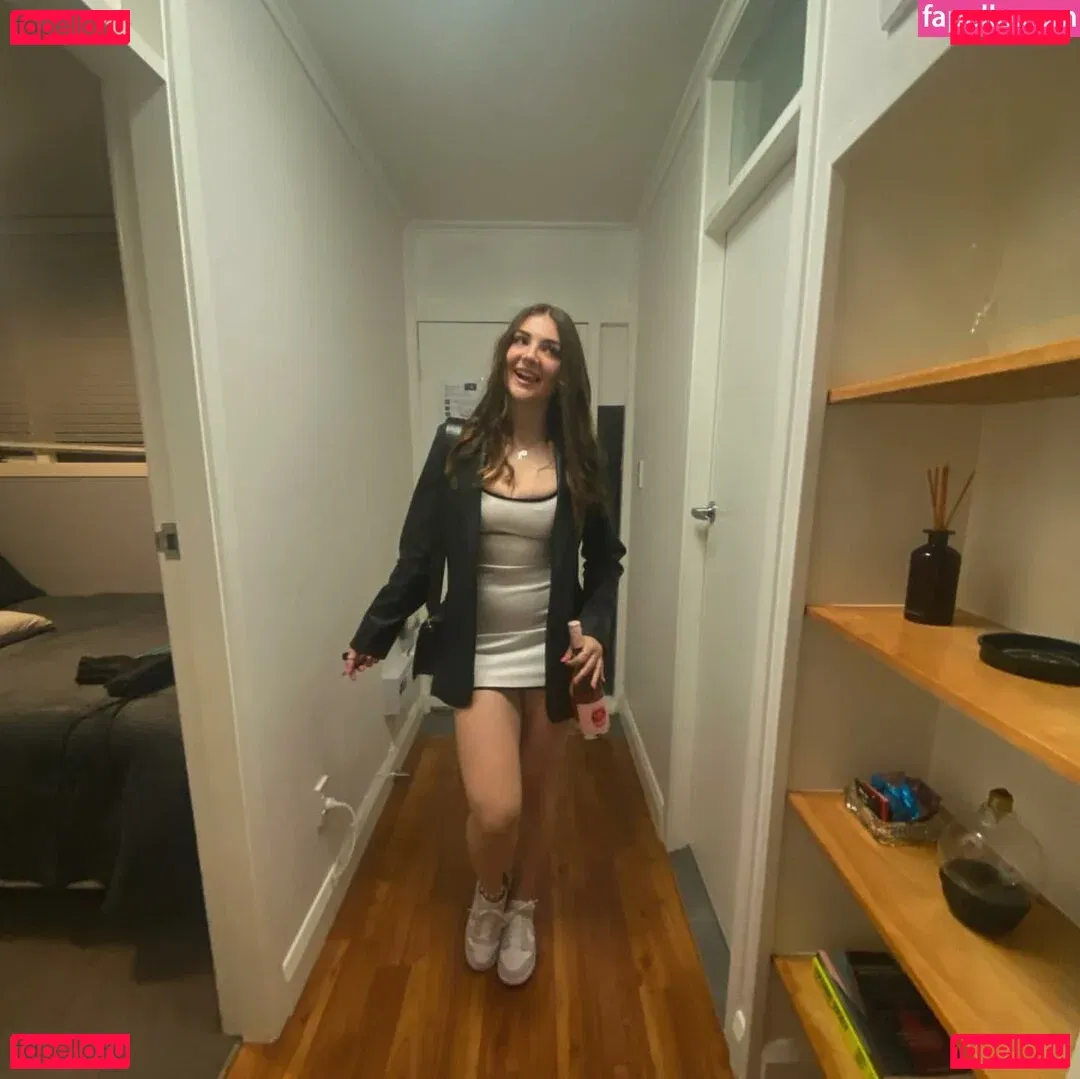 Tara Monaghan Onlyfans Photo Gallery 