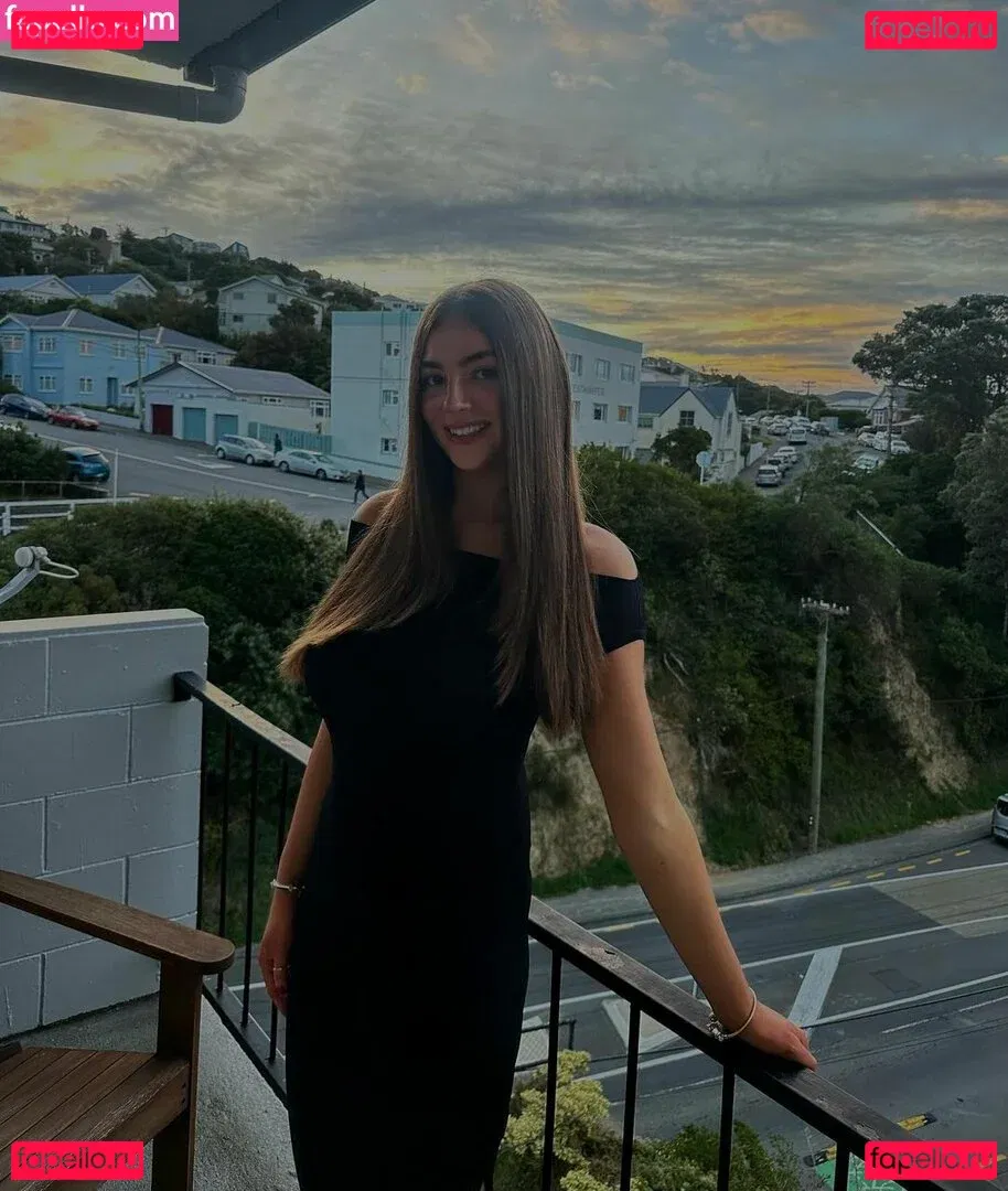 Tara Monaghan Onlyfans Photo Gallery 