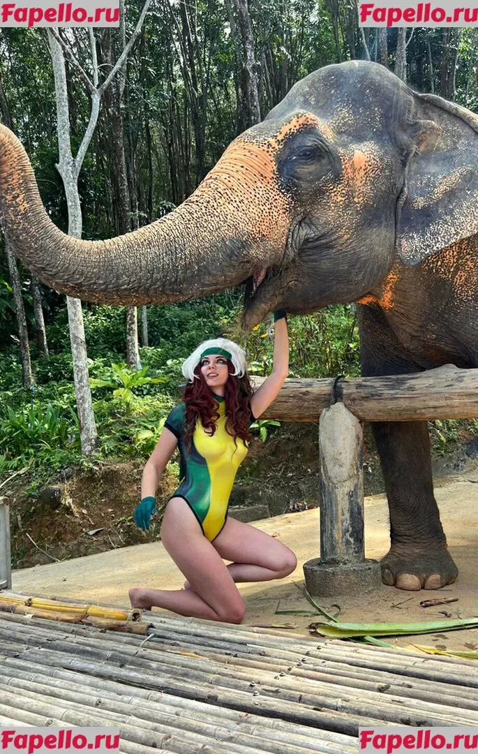 AGflower Cosplay Onlyfans Photo Gallery 