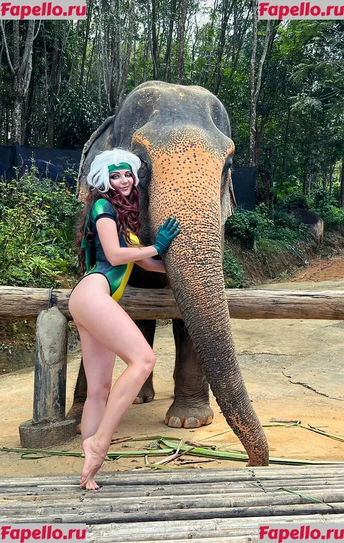 AGflower Cosplay Onlyfans Photo Gallery 