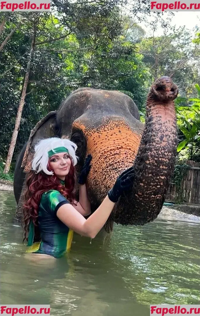 AGflower Cosplay Onlyfans Photo Gallery 
