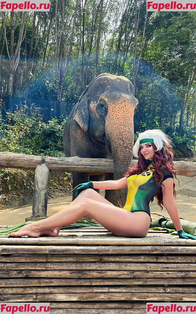 AGflower Cosplay Onlyfans Photo Gallery 