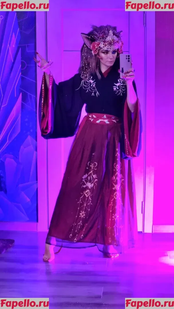 AGflower Cosplay Onlyfans Photo Gallery 