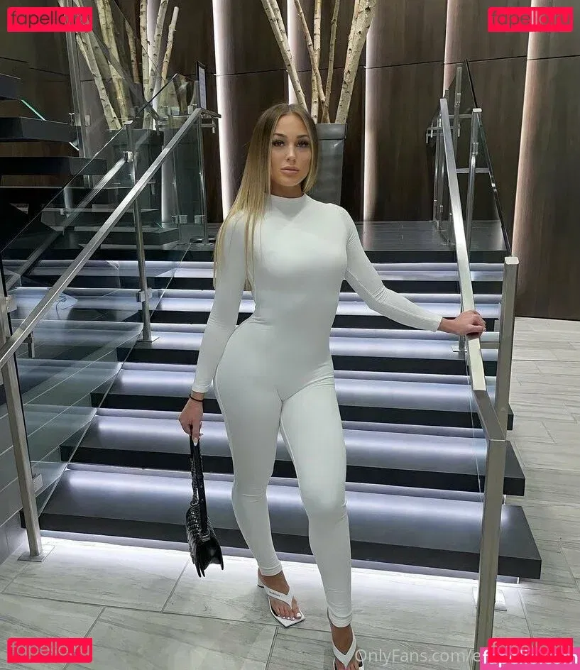 bethanyburke Onlyfans Photo Gallery 