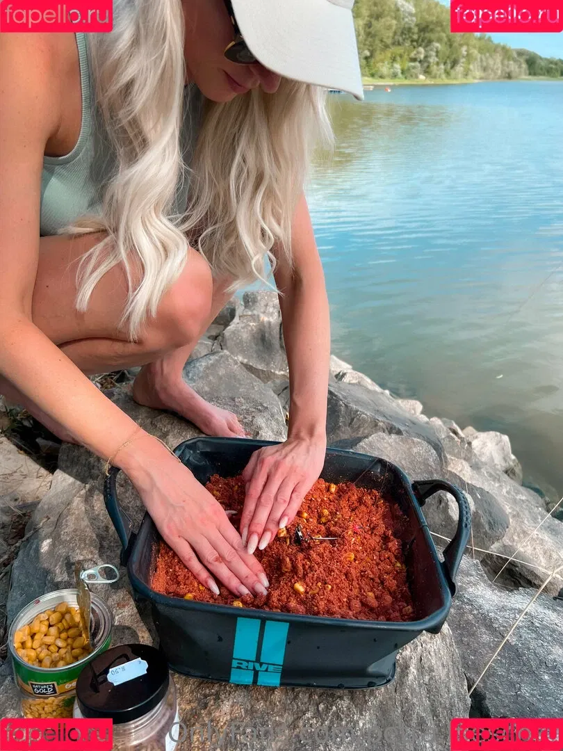 Petra Löscher Onlyfans Photo Gallery 