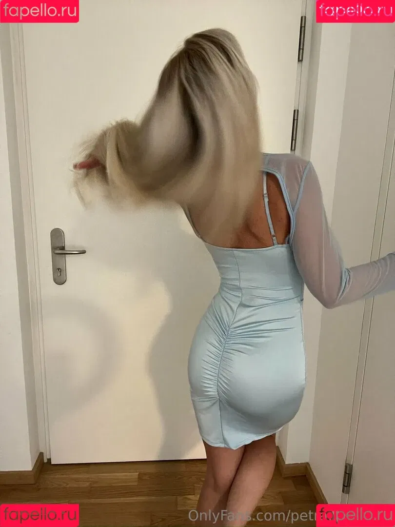 Petra Löscher Onlyfans Photo Gallery 