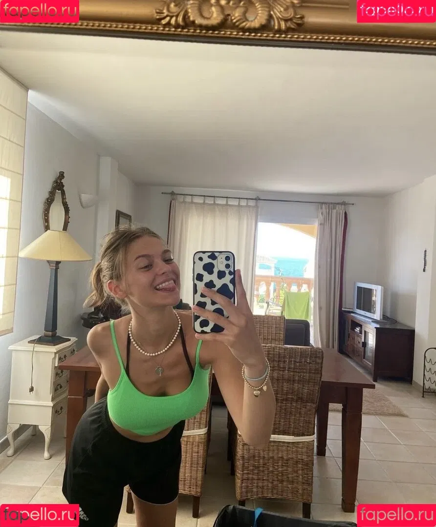 Lena Hummel Onlyfans Photo Gallery 