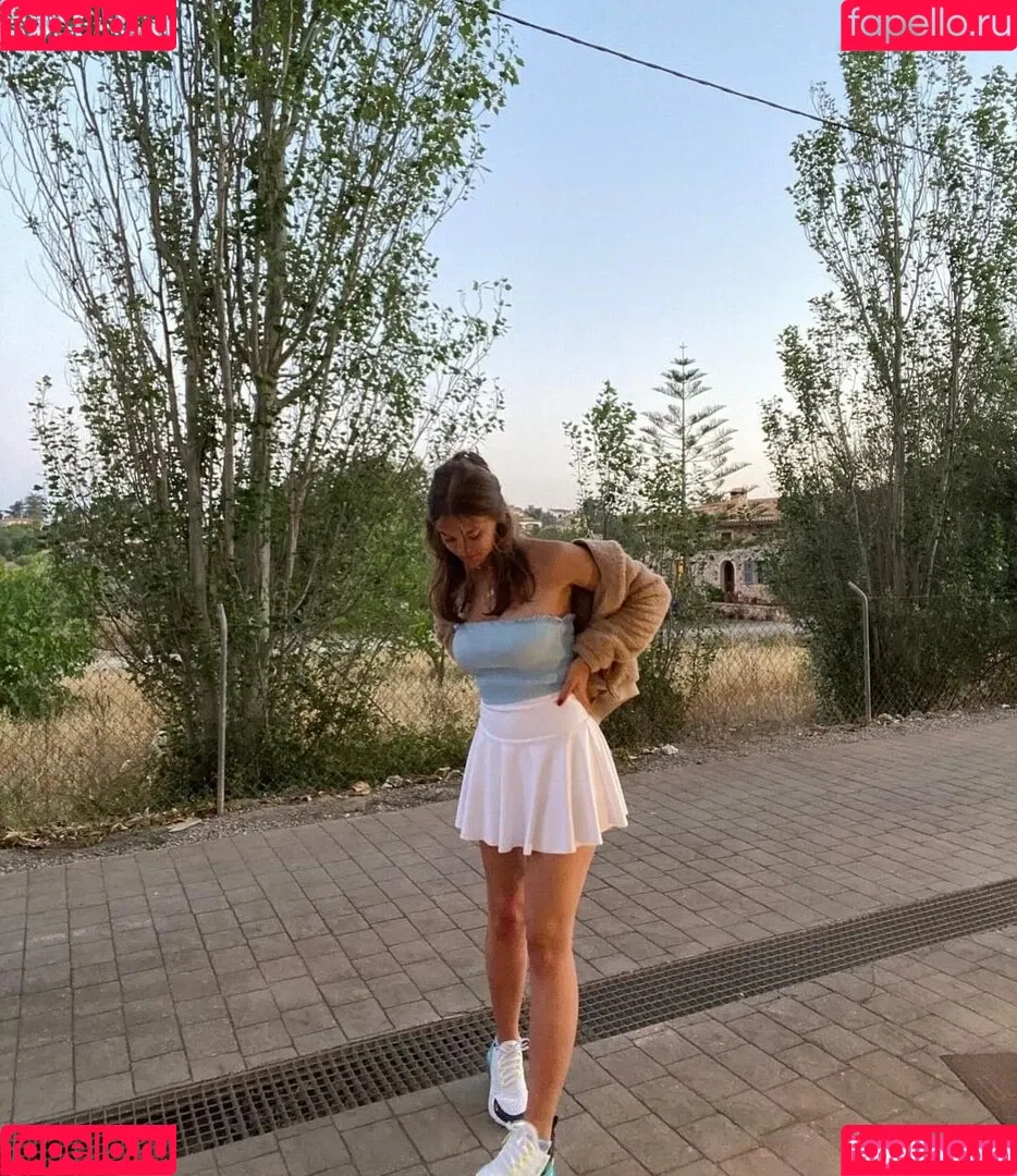 Lena Hummel Onlyfans Photo Gallery 