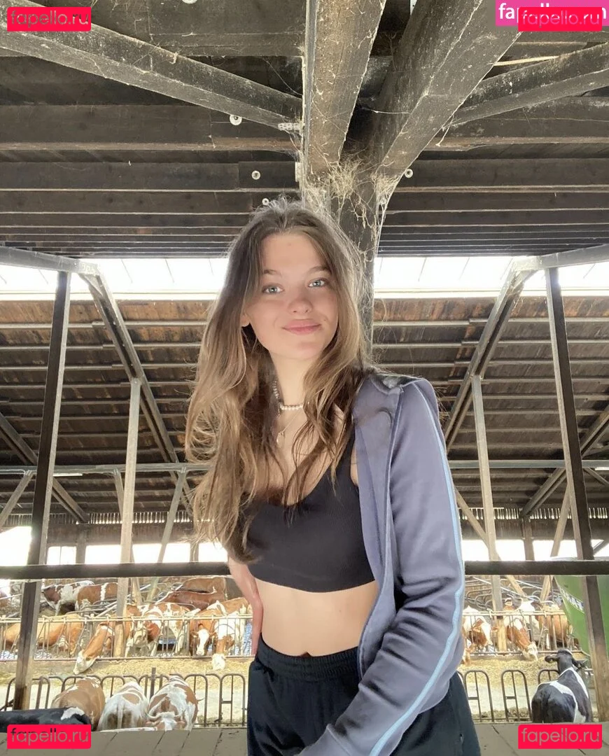 Lena Hummel Onlyfans Photo Gallery 