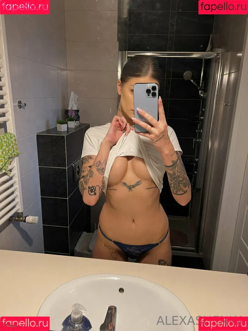 Sashenka Alexander Onlyfans Photo Gallery 