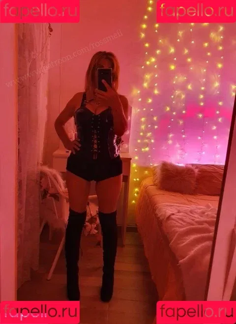 RossMeii Onlyfans Photo Gallery 