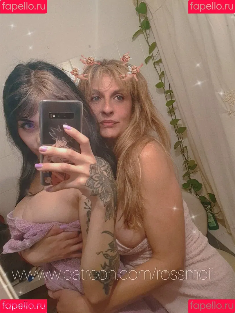 RossMeii Onlyfans Photo Gallery 
