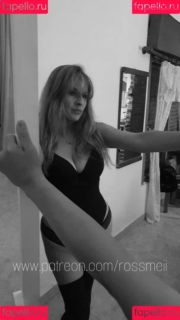 RossMeii Onlyfans Photo Gallery 