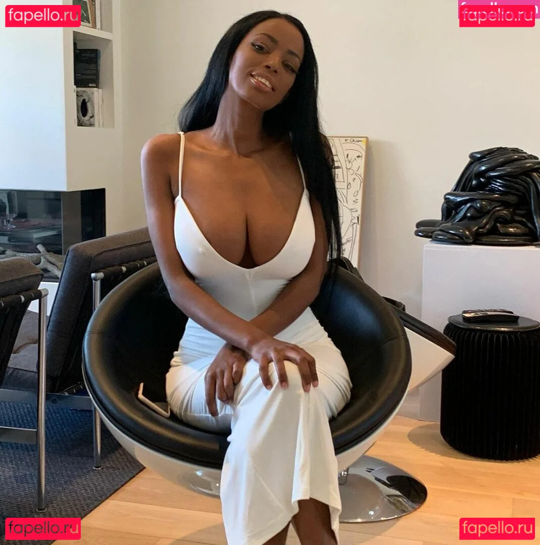 Tami Takala Onlyfans Photo Gallery 