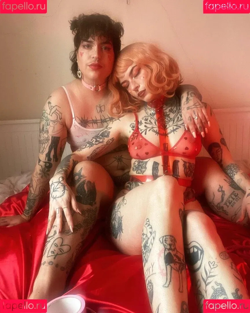 IvyElf Onlyfans Photo Gallery 