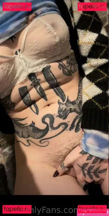 IvyElf Onlyfans Photo Gallery 