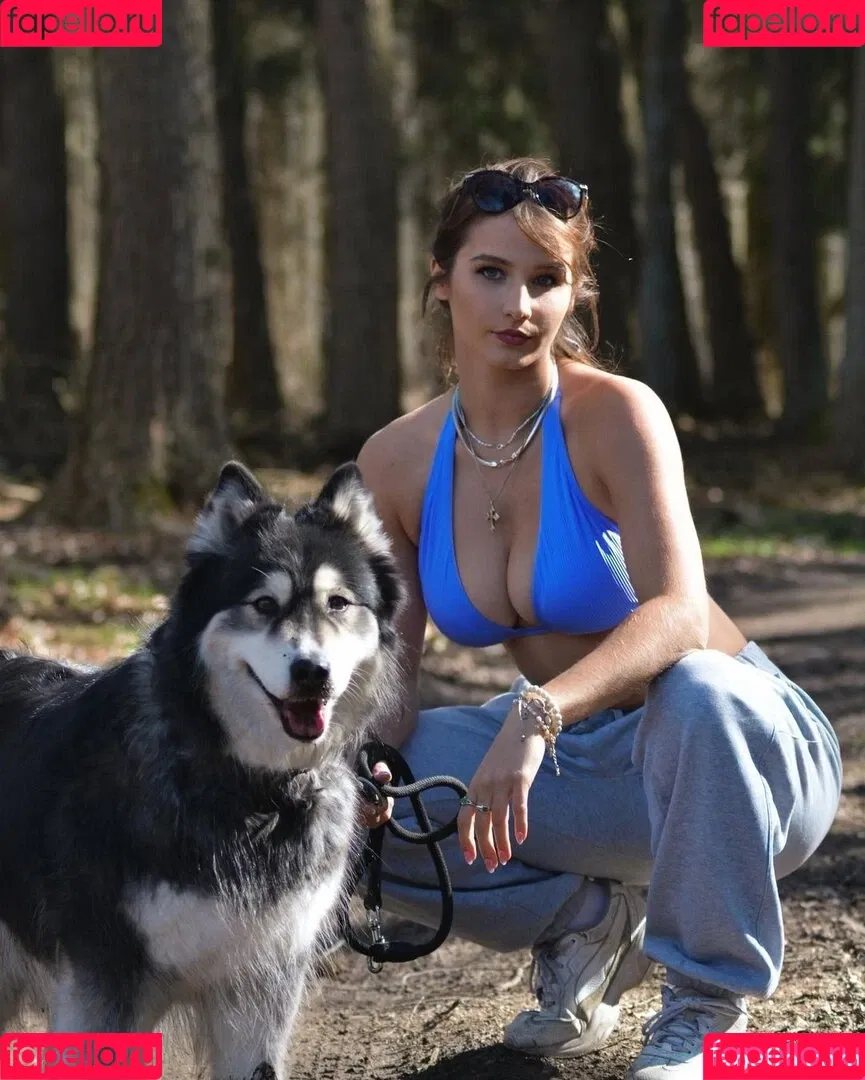 Anna Arevalo Onlyfans Photo Gallery 