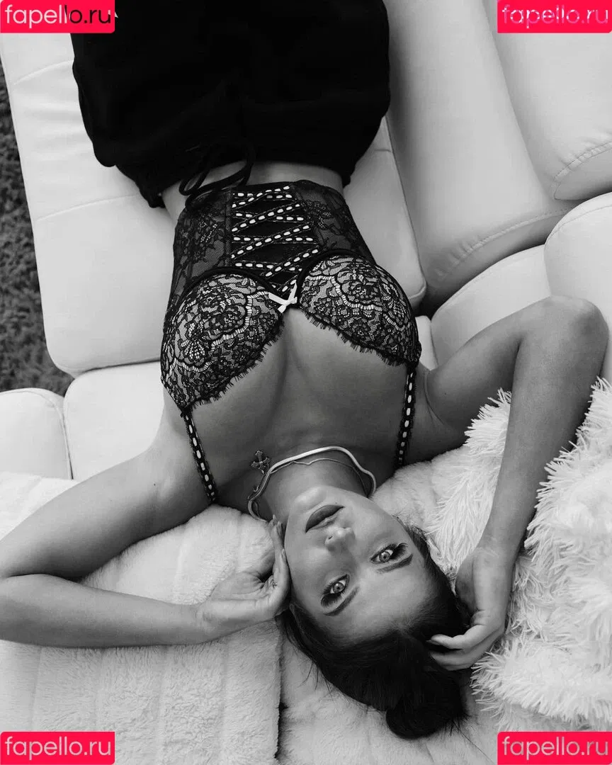 Anna Arevalo Onlyfans Photo Gallery 