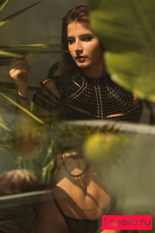 Anna Arevalo Onlyfans Photo Gallery 