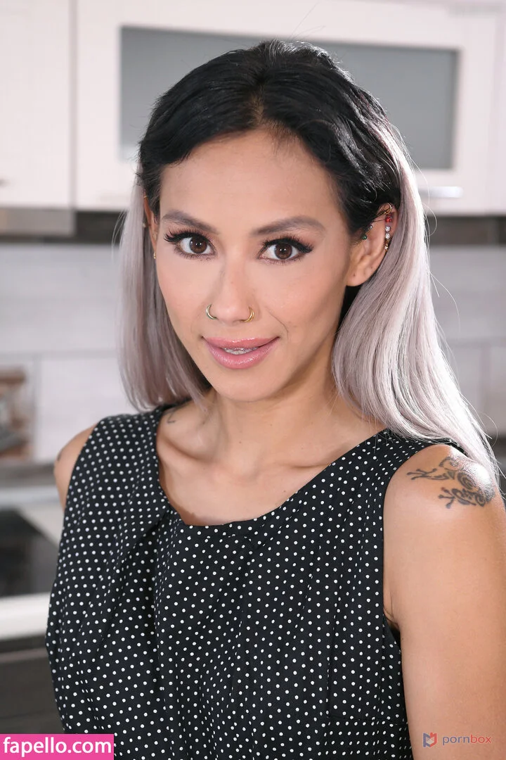 Veronica Leal Onlyfans Photo Gallery 