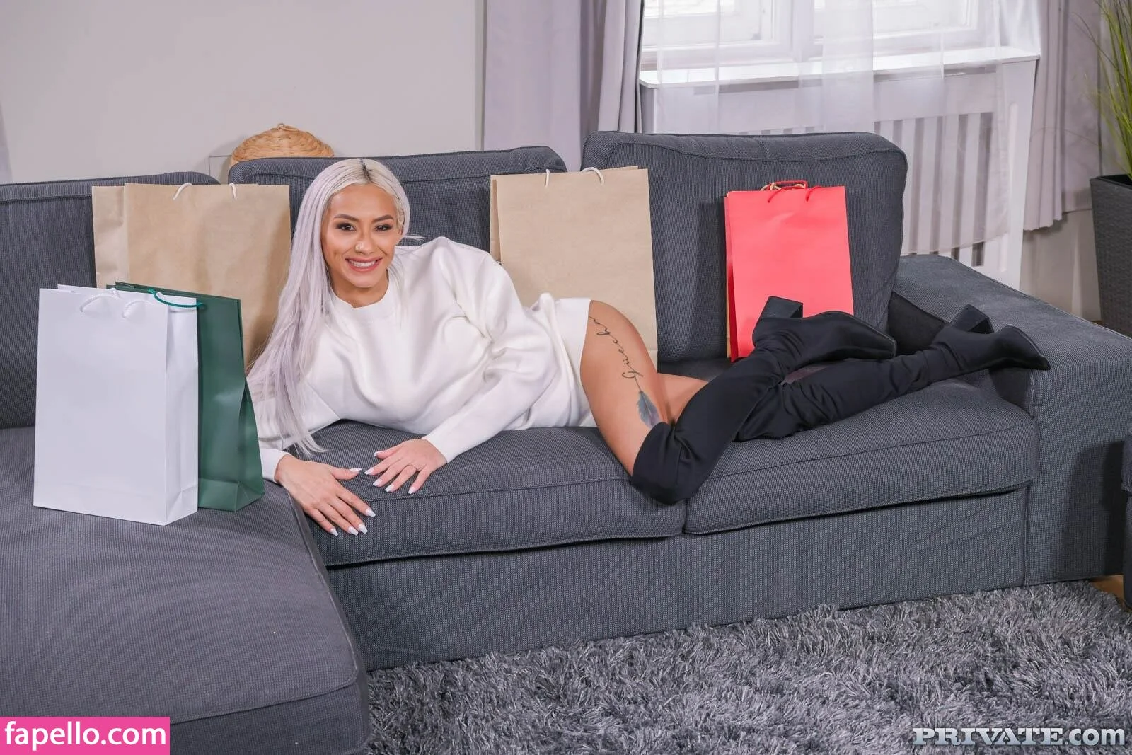 Veronica Leal Onlyfans Photo Gallery 