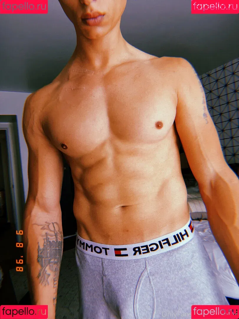 phenta8 Onlyfans Photo Gallery 