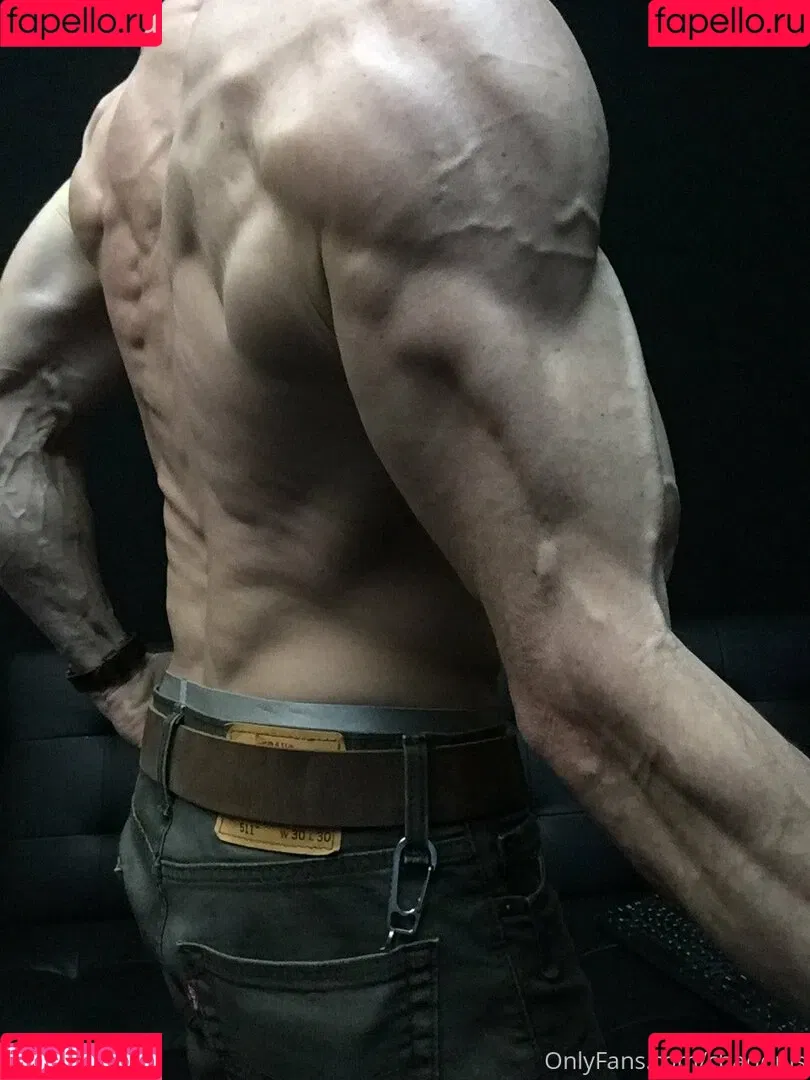 cbadonis Onlyfans Photo Gallery 