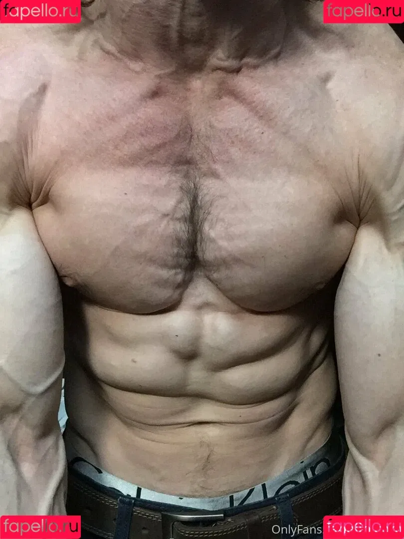 cbadonis Onlyfans Photo Gallery 
