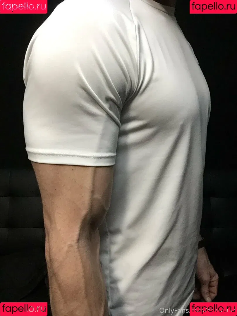 cbadonis Onlyfans Photo Gallery 