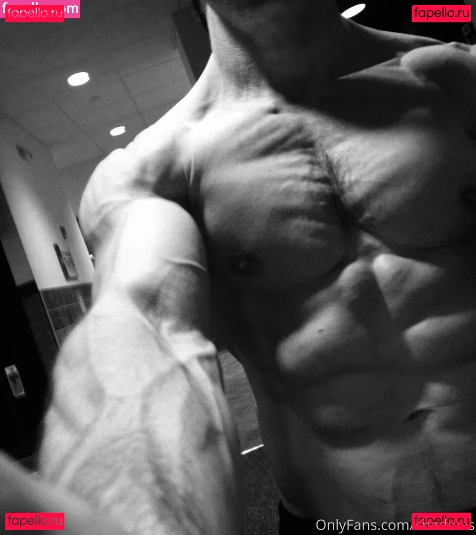 cbadonis Onlyfans Photo Gallery 