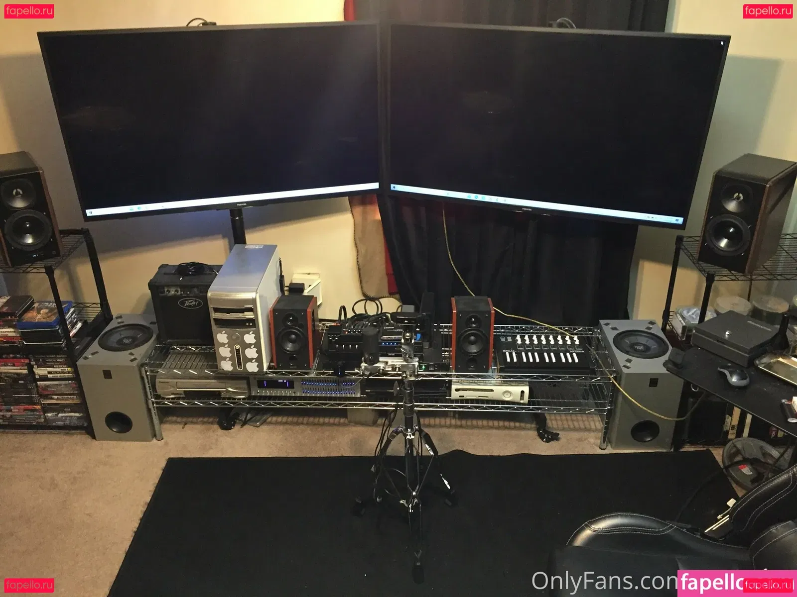 cbadonis Onlyfans Photo Gallery 