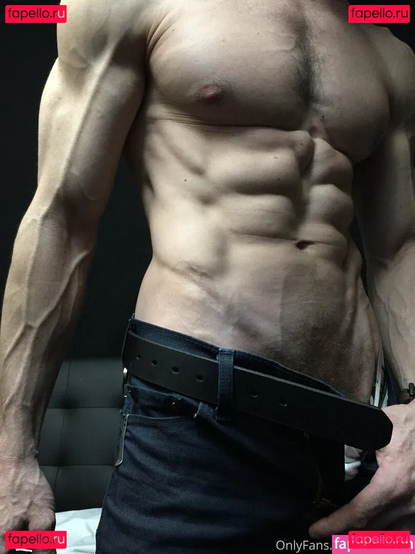 cbadonis Onlyfans Photo Gallery 