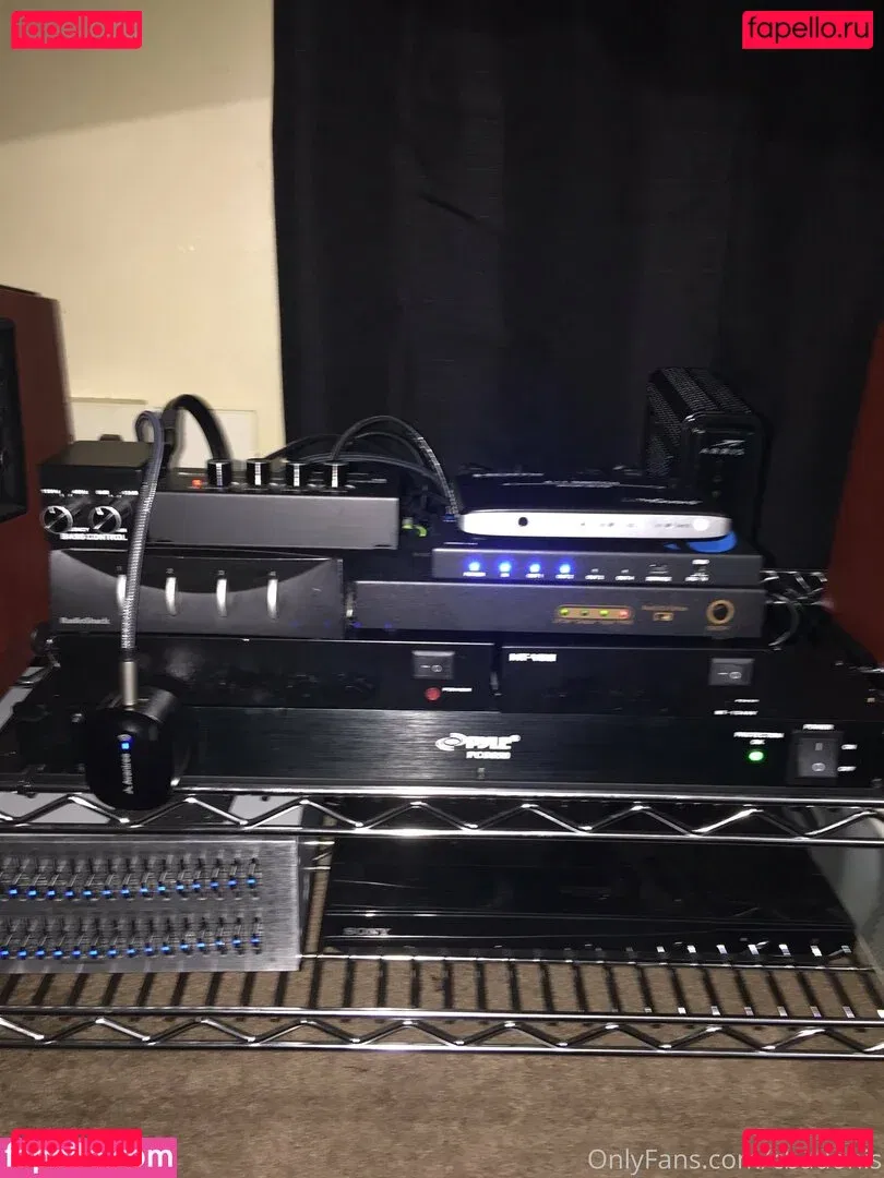 cbadonis Onlyfans Photo Gallery 