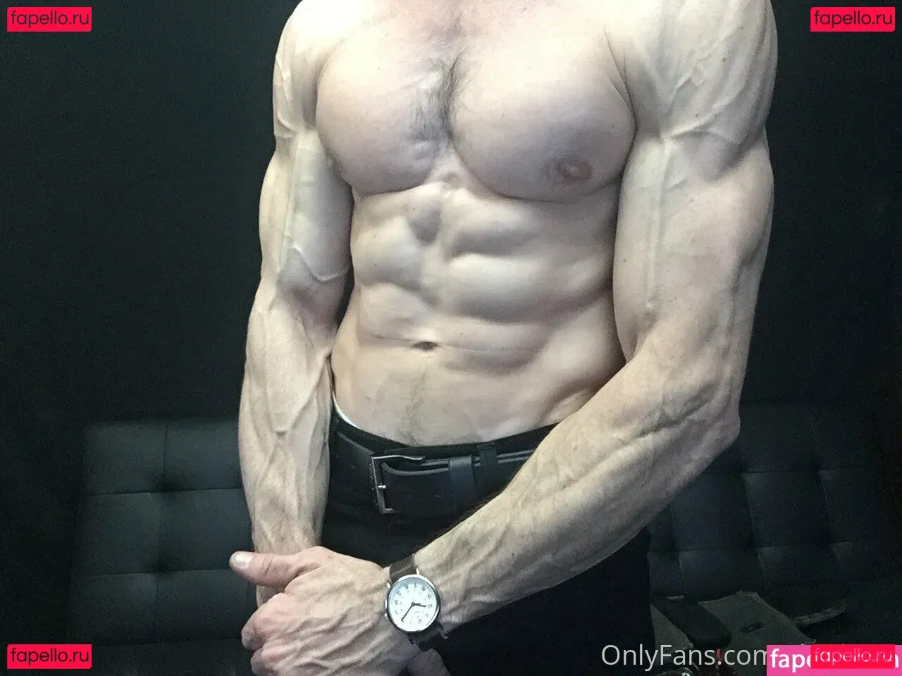 cbadonis Onlyfans Photo Gallery 