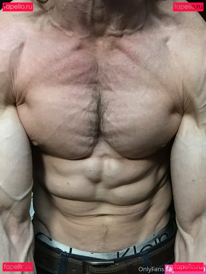 cbadonis Onlyfans Photo Gallery 