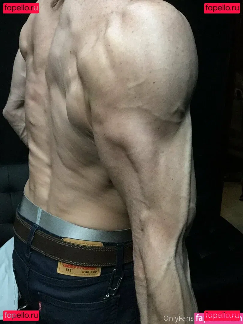 cbadonis Onlyfans Photo Gallery 