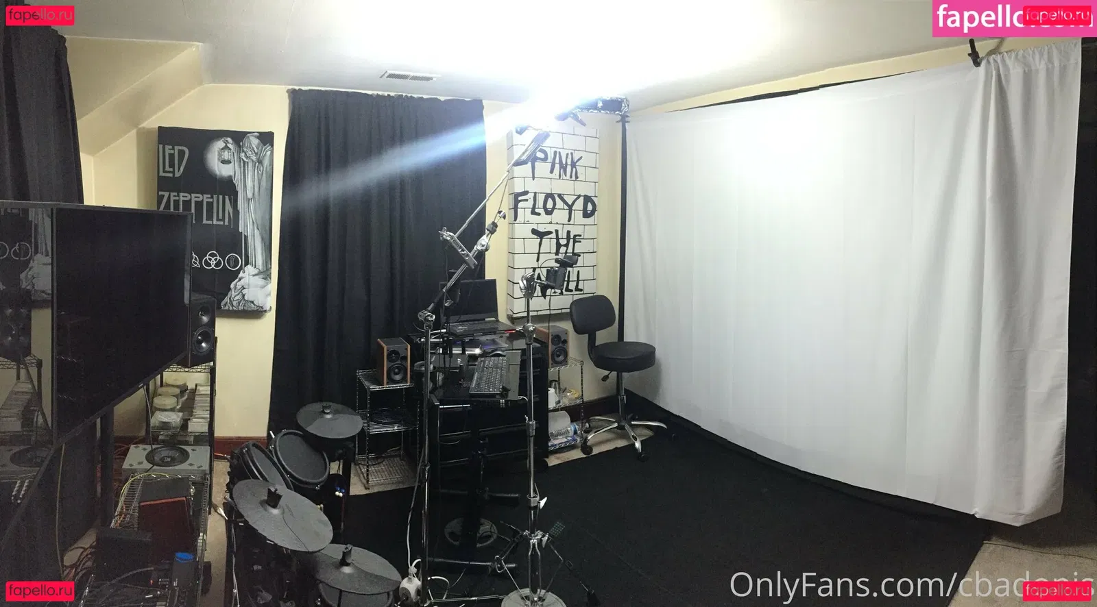 cbadonis Onlyfans Photo Gallery 