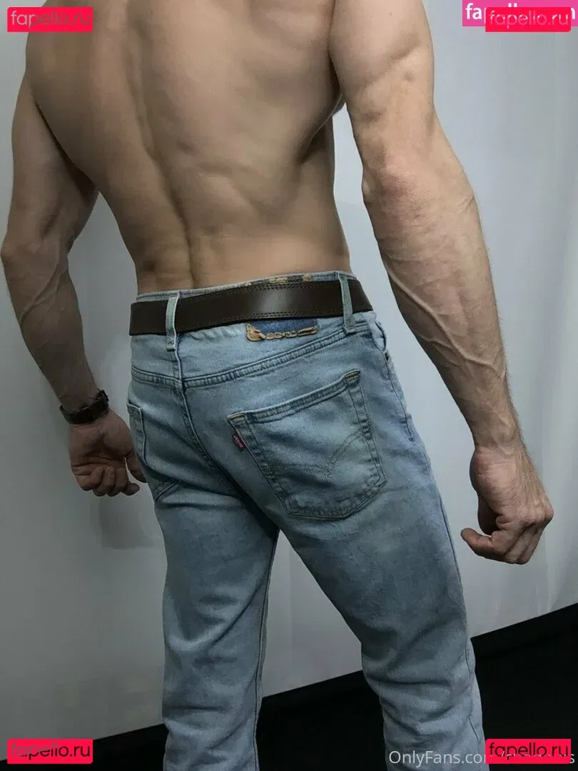 cbadonis Onlyfans Photo Gallery 