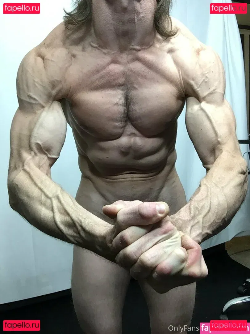 cbadonis Onlyfans Photo Gallery 