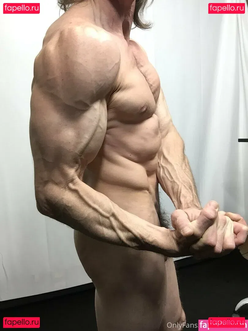 cbadonis Onlyfans Photo Gallery 