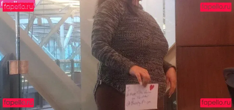 busty_priya_sangria Onlyfans Photo Gallery 