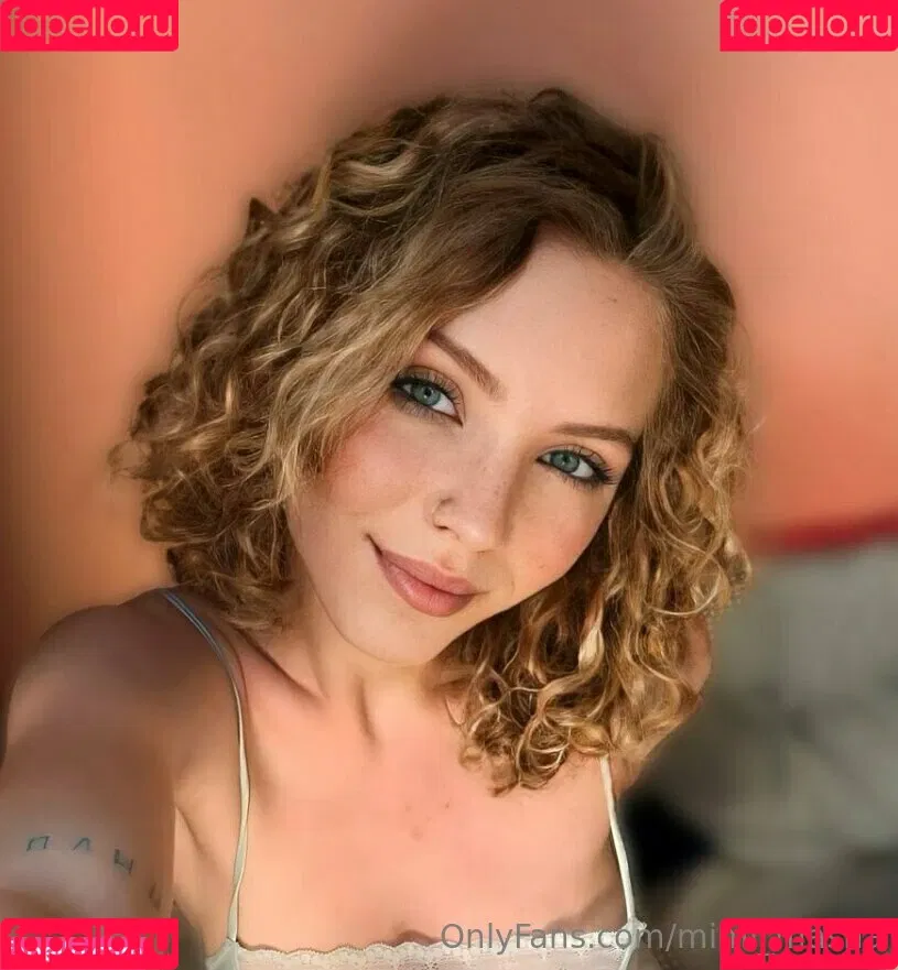 mimi_masha Onlyfans Photo Gallery 