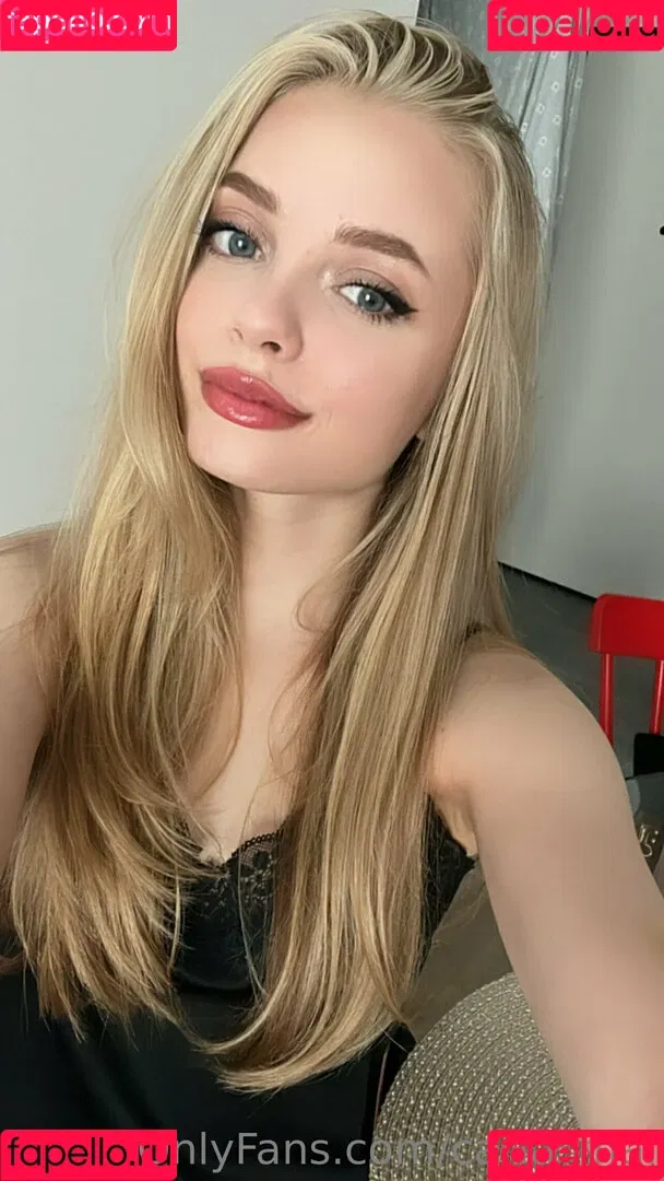 mimi_masha Onlyfans Photo Gallery 
