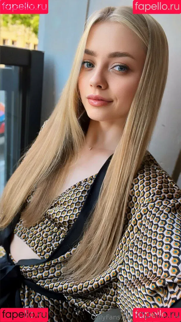 mimi_masha Onlyfans Photo Gallery 