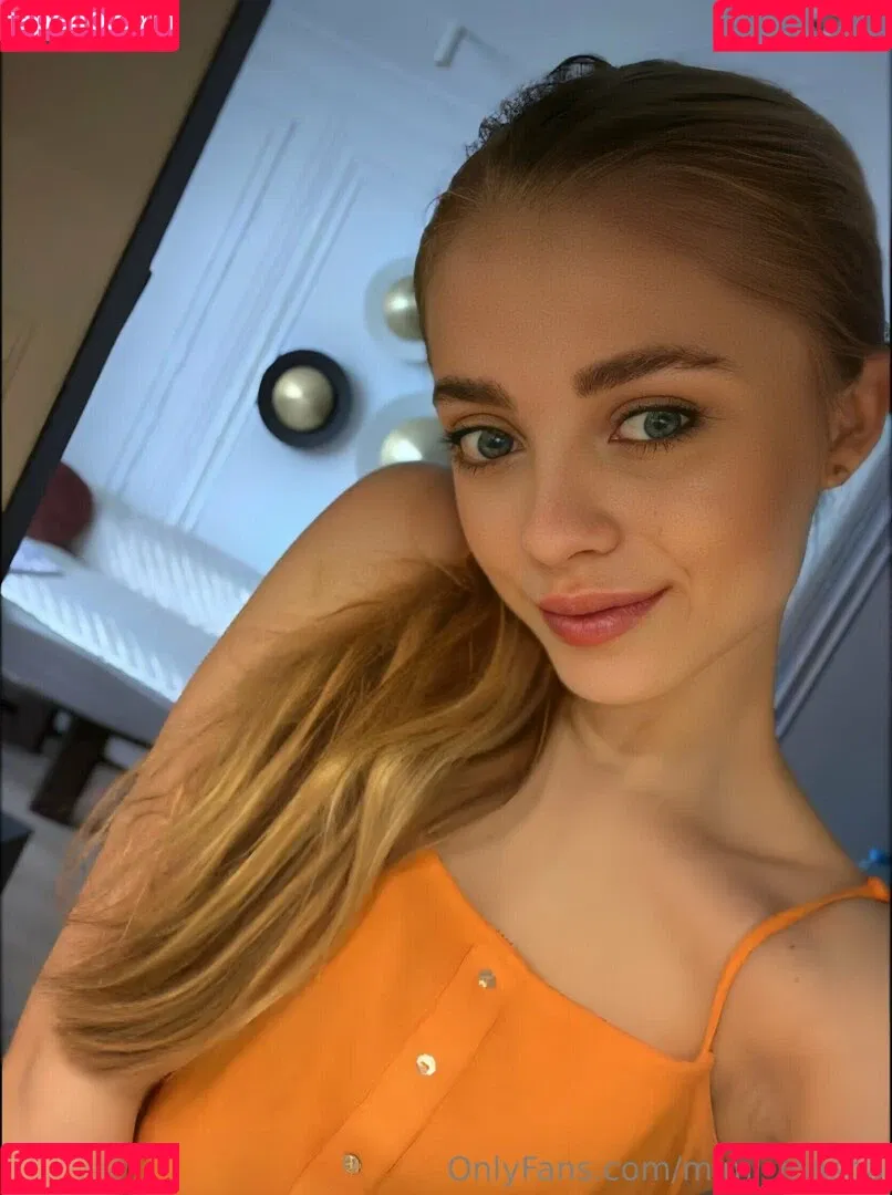 mimi_masha Onlyfans Photo Gallery 