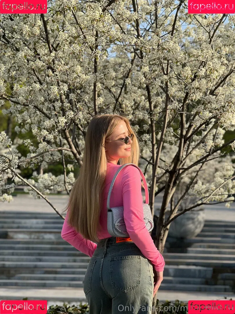 mimi_masha Onlyfans Photo Gallery 
